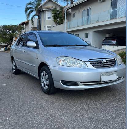 TOYOTA COROLLA 1.6 XLI 16V GASOLINA 4P AUTOMÁTICO